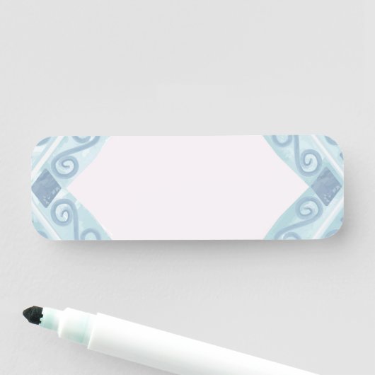 Porte-nom motif bleu en forme de diamant (En situation)