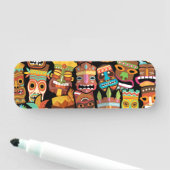 Porte-nom Motif Tiki (En situation)