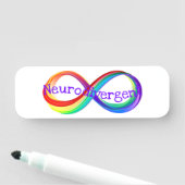 Porte-nom Neurodivergent Rainbow Infinity Symbol Button (En situation)