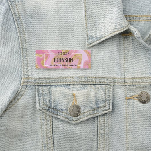 Porte-nom Nom de marbre rose précieux moderne (En situation)