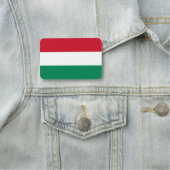 Porte-nom Nom patriotique avec drapeau de la Hongrie (En situation)