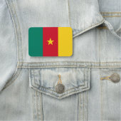 Porte-nom Nom patriotique avec drapeau du Cameroun (En situation)
