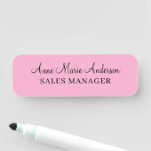 Porte-nom Nom professionnel rose élégant (En situation)