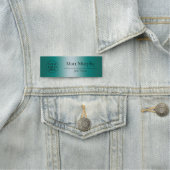 Porte-nom Numéro d'employé du logo personnalisé Numéro Turqu (En situation)