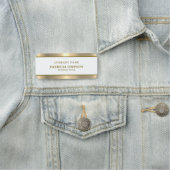 Porte-nom Or Et Blanc Métalliques De Luxe : Votre Style Uniq (En situation)