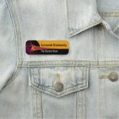 Porte-nom Orange Burgundy Blast Arrière - plan (En situation)