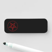 Porte-nom Pentagram Red Devil (En situation)