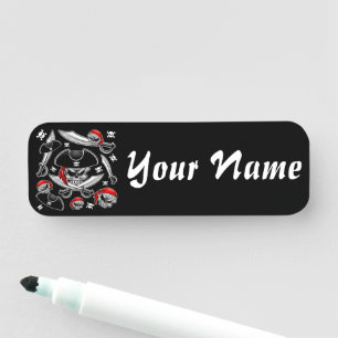 Porte-nom Pirate Skull avec Sabres croisés