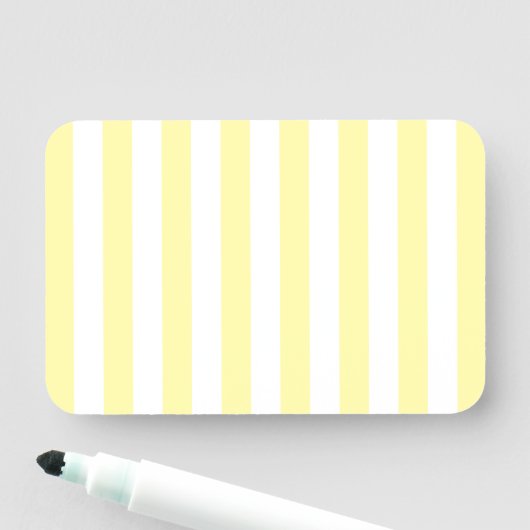 Porte-nom Plaid Jaune Pâle et Blanc Moderne (En situation)