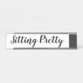 Porte-nom Pour Bureau "Assis Joli" (Devant)