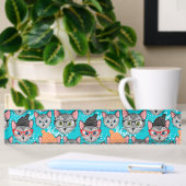 Porte-nom Pour Bureau Chat dans le casquette