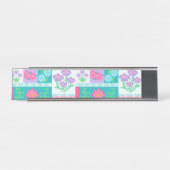 Porte-nom Pour Bureau Conception de fleurs vibrantes en fleurs (Devant)