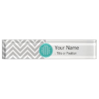 Élégant chevron gris moderne et monogramme menthe