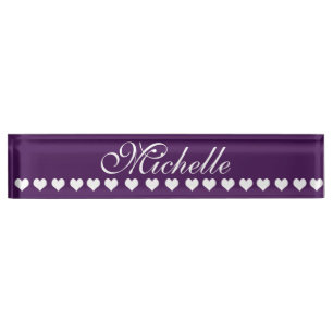 Porte-nom Pour Bureau Élégant Monogramme Coeurs blancs Eggplant pourpre