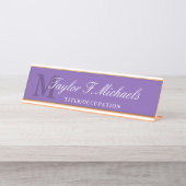 Porte-nom Pour Bureau Élégant violet monogramme et nom (Devant)