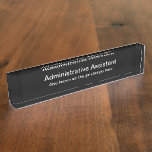 Porte-nom Pour Bureau Funny Assistant administratif<br><div class="desc">Bureaux amusants Plaques de nom du bureau de l'adjoint administratif conçu pour faire sourire les visiteurs et respecter votre autorité et votre capacité d'aider tout en protégeant le patron des appelants froids.</div>
