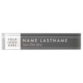 Porte-nom Pour Bureau Logo personnalisé gris foncé moderne (Devant)