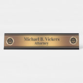 Porte-nom Pour Bureau Monogramme classique Procureur Gold Law Emblems (Devant)