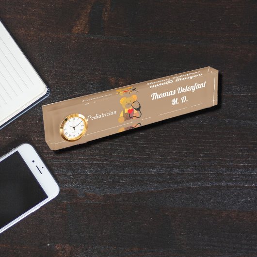 Porte-nom Pour Bureau Pediatricien - oranges en peluche - stéthoscope