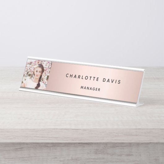 Porte-nom Pour Bureau Rose or photo monogramme moderne élégant (Devant)