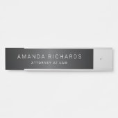 Porte-nom Pour Porte dégradé gris foncé nom et panneau de titre (Devant)