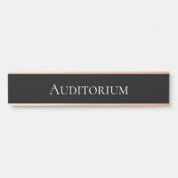Élégante école d'auditorium, bureau et cinéma