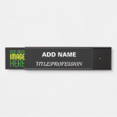 PORTE-NOM POUR PORTE MODÈLE DE TEXTE D'IMAGE NOIRE SIMPLE ET MODERNE (Devant)