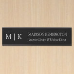 Porte-nom Pour Porte Monogramme minimaliste ou ajouter un logo Business<br><div class="desc">Plaque de porte minimaliste moderne. Noir & Blanc ou choisissez vos couleurs personnalisées. Idéal pour les petites entreprises, les employés de l'entreprise, le bureau à domicile indépendant et plus encore. Facile à personnaliser avec vos initiales monographiques, nom et information d'entreprise, titre de poste, slogan ou même ajouter votre logo ou...</div>