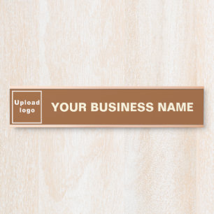 Porte-nom Pour Porte Nom et logo de l'entreprise sur la Brown longue pe