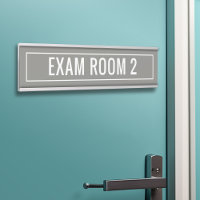Salle d'examen blanc gris pour le cabinet de médec