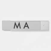 Porte-nom Pour Porte Simple monogram add your name letter man minimal t (Devant)