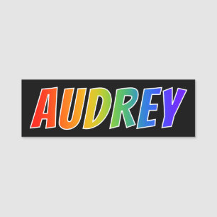 Porte-nom Prénom "AUDREY" : Coloration d'arc-en-ciel