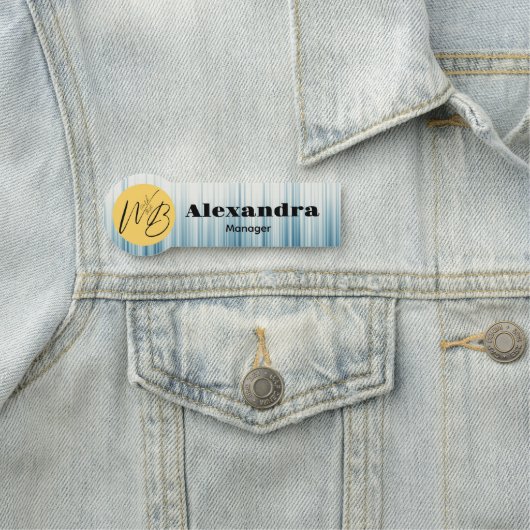 Porte-nom Rétro Bleu clair Moderne Restaurant Employé (En situation)