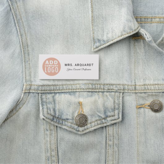 Porte-nom Script moderne Logo d'entreprise Gestion d'entrepr (En situation)