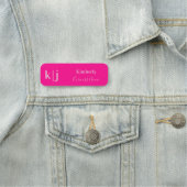 Porte-nom Simple Moderne Monogramme Employé Rose Chaud (En situation)