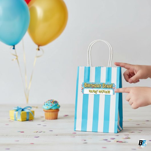Porte-nom Véritable Star des Anniversaires Enfants ! Nom Per