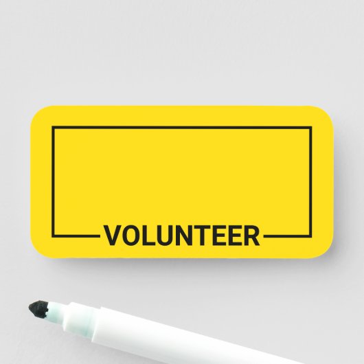Porte-nom Volontaire jaune vierge (En situation)