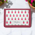 Portefeuille À 3 Volets Ananas rose Motif Chic Blanc<br><div class="desc">Porte-valet triple rose blanc avec Motif mignon ananas. Plus de produits avec ce design sont dans la collection ci-dessous</div>