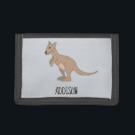 Portefeuille À 3 Volets Australie neutre Cute Kangaroo et Name Kids<br><div class="desc">Ce joli portefeuille d'enfants rayé présente un joli kangourou de doodle dessiné à la main,  et vous permet d'ajouter le nom de votre enfant. Parfait pour tous les amoureux de la faune australienne !</div>