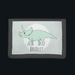 Portefeuille À 3 Volets Dinosaure Cool de Doodle Triceratops<br><div class="desc">Ce design cool fait partie d'une collection de dinosaures mignons pour les vêtements et accessoires de petit garçon. Ce dessin pour enfants présente un dinosaure de doodle Tricératops dessiné à la main et peut être personnalisé avec le nom de votre garçon. Consultez notre magasin pour découvrir d'autres créations de dinosaures...</div>