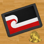 Portefeuille À 3 Volets Drapeau Maori & mode Seeland, rugby / sports<br><div class="desc">WALLETS : Drapeau Maori & Maori - symbole ethnique & drapeau Maori national de Nouvelle-Zélande (Tino Rangatiratanga) - J'aime mon pays voyage,  vacances,  patriotes de la mode / fans sportifs</div>