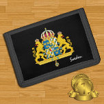 Portefeuille À 3 Volets Drapeau suédois, emblème, Suède mode<br><div class="desc">Wallets : Suède Manteau d'armoiries & patriotique suédois Drapeau mode - amour mon pays,  voyage,  cadeaux de vacances,  patriotes / fans de sport</div>