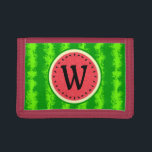 Portefeuille À 3 Volets Fruit d'été de la tranche de pastèque avec Monogra<br><div class="desc">Ce joli motif de pastèque a un fruit rond qui semble avoir été tranché,  donc la chair rose-rouge juteuse du melon se montre à travers,  avec beaucoup de graines de pastèque noire. La baie a également une croûte verte mouchetée. C'est un design estival mignon et capricieux.</div>