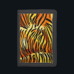 Portefeuille À 3 Volets Motif rayé d'impression de fourrure de tigre<br><div class="desc">Ce portefeuille à la mode comporte un motif rayé d'impression de tigre avec les rayures animales noires sur un arrière - plan orange, jaune et crème très lumineux de fourrure. Mettez en évidence le chat sauvage dans vous avec cette conception féline fraîche. Elle est l'audacieuse parfait, original recherchent des amoureux...</div>
