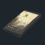 Portefeuille À 3 Volets Parkour Urban Obstacle Course Modern Sepia Name<br><div class="desc">L'impression de parkour d'un artiste moderne se pratique dans une ruelle urbaine aux tons sépia.</div>