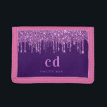 Portefeuille À 3 Volets Parties scintillant rose violet gouttes nom fille<br><div class="desc">Un arrière - plan violet profond avec d'élégantes gouttes de parties scintillant violet,  look goutte à goutte de peinture. Texte rose. Personnalisez et ajoutez vos initiales monographiques et votre nom.</div>
