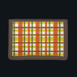 Portefeuille À 3 Volets Plaid les années 70 orange jaune<br><div class="desc">Ce design original et branché, d'inspiration les années 70, a été conçu pour ressembler à des années 70 super ou à la fin des années 60, revêtu d'une couche vintage dans les tons orange, jaune or, vert mousse et marron rouge sur le blanc. Le motif sans soudure à damiers un...</div>
