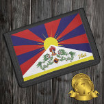 Portefeuille À 3 Volets Porte-monnaie du Tibet, Drapeau tibétain / Bouddhi<br><div class="desc">Porte-monnaie du drapeau tibétain patriotique & mode Tibet pour les Tibétains,  pratiquants bouddhistes - amour mon pays,  méditation,  voyage,  patriotes / bouddhisme</div>