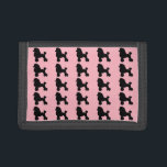 portefeuille rose de nylon de jupe de caniche des<br><div class="desc">Éclatez vos chaussettes de policier et chaussures de selle et commencez à danser ! Cette jupe de caniche des années 1950 a inspiré les ressembler en nylon de portefeuille à une jupe classique de caniche des années 1950. Les caractéristiques de conception l'image de répétition d'une silhouette noire d'un caniche sur...</div>