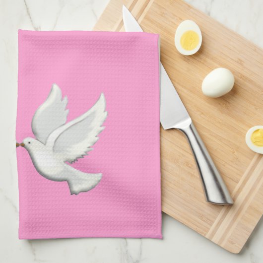 Portes Blanches Sur Serviette De Cuisine Rose (Quart Plié)